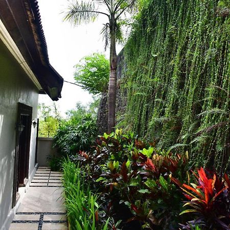 Hillstone Uluwatu Villa ウンガサン エクステリア 写真