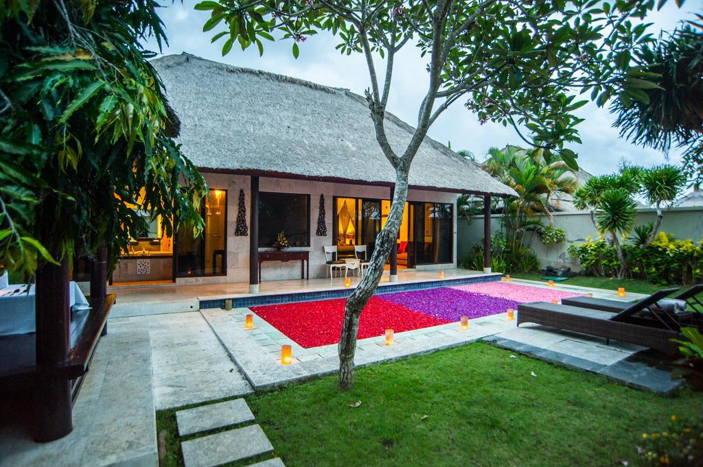 Hillstone Uluwatu Villa ウンガサン エクステリア 写真