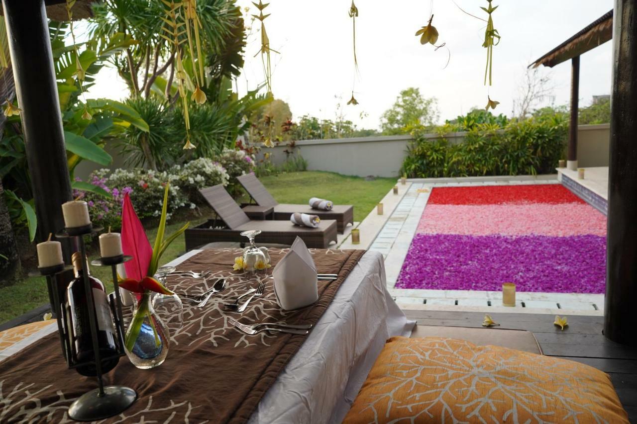 Hillstone Uluwatu Villa ウンガサン エクステリア 写真