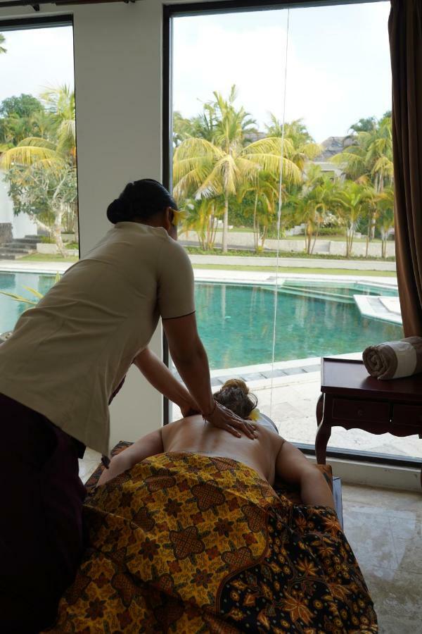 Hillstone Uluwatu Villa ウンガサン エクステリア 写真