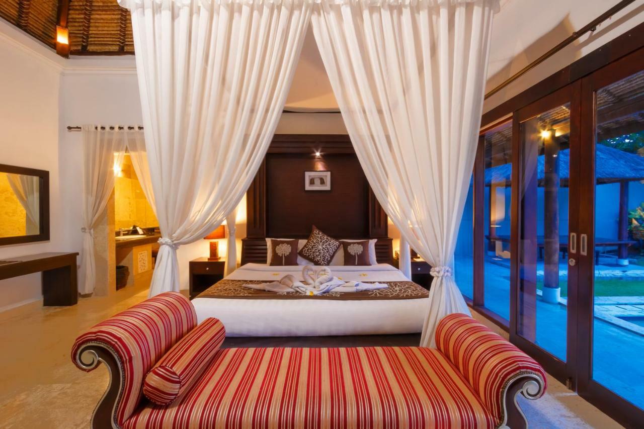 Hillstone Uluwatu Villa ウンガサン エクステリア 写真